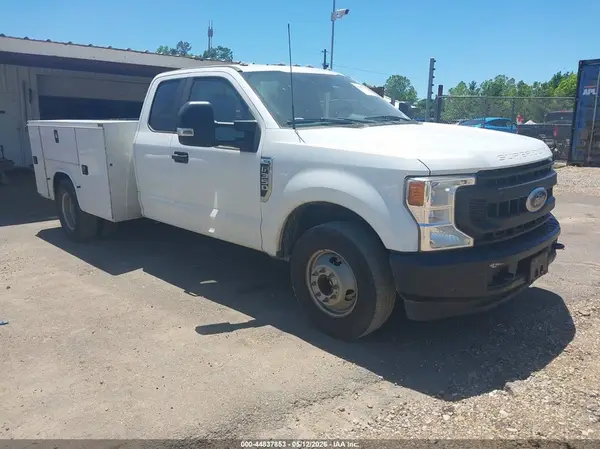 1FT8X3CN3NEE23205 2022 FORD F350 - Image 1