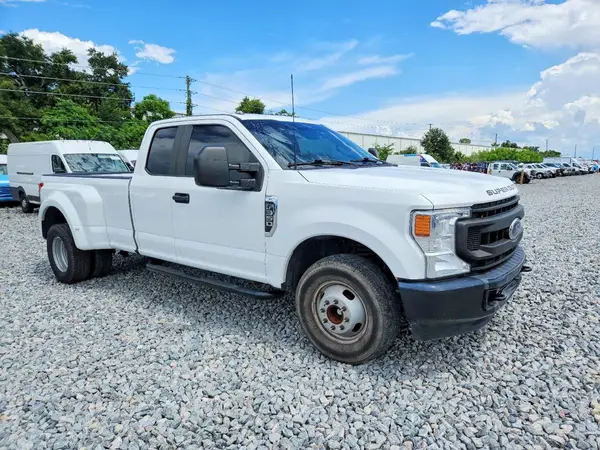1FT8X3CN8NEC08242 2022 FORD F350 - Image 1