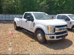 1FT8X3CT8HED63702 2017 FORD F350
