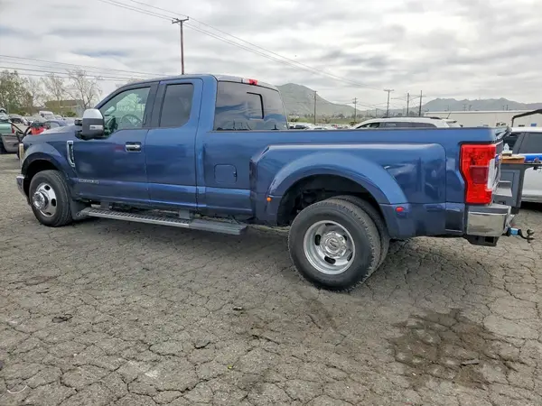 1FT8X3CT8KEC68368 2019 FORD F350 - Image 2