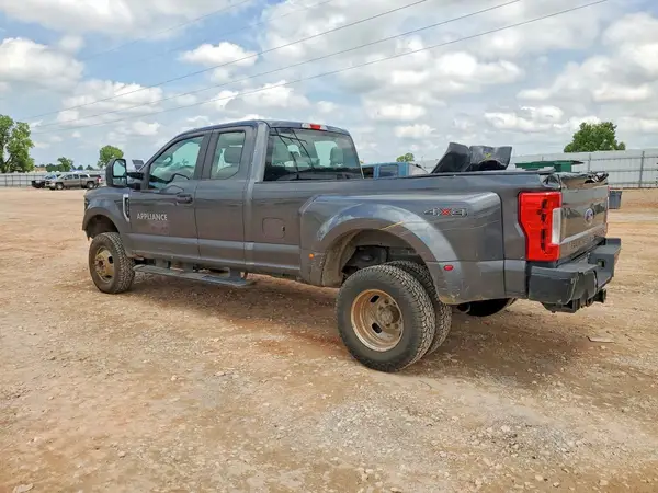 1FT8X3D65HED17480 2017 FORD F350 - Image 2