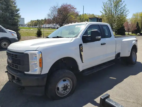 1FT8X3DA3PEC62997 2023 FORD F350 - Image 1