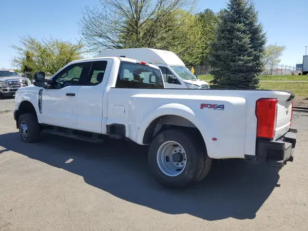 1FT8X3DA3PEC62997 2023 FORD F350 - Image 2