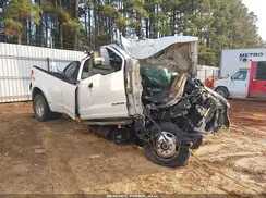 1FT8X3DT5JEB18621 2018 FORD F350