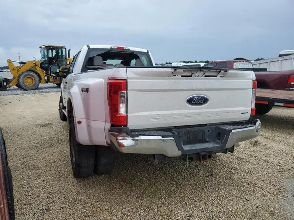 1FT8X3DT7JEB57209 2018 FORD F350 - Image 2
