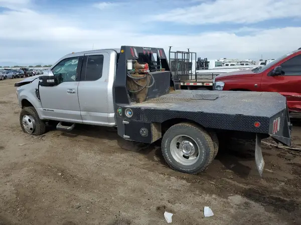 1FT8X3DTXKEE68022 2019 FORD F350 - Image 2