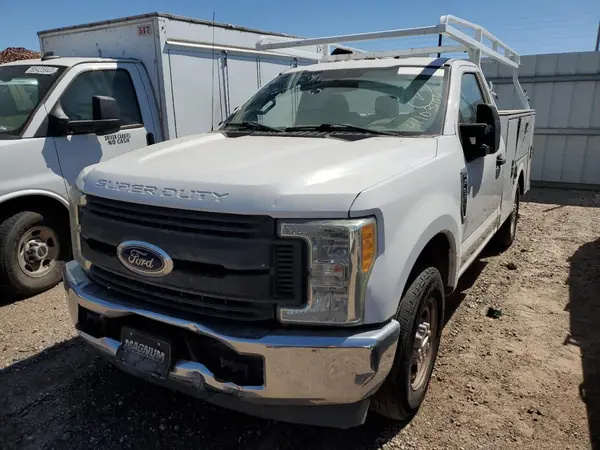 1FTBF2A60HEB58777 2017 FORD F250 - Image 1