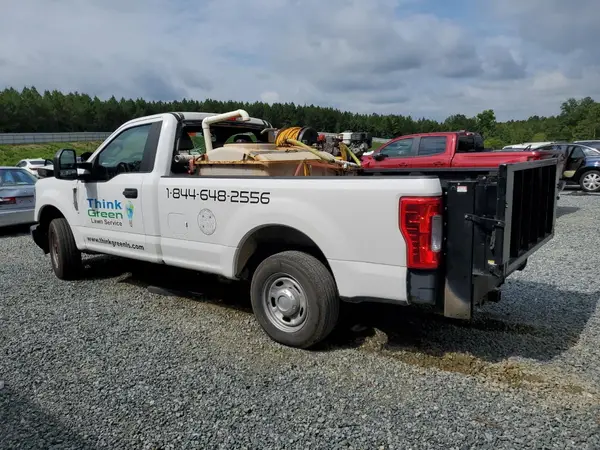 1FTBF2A62JEB67762 2018 FORD F250 - Image 2