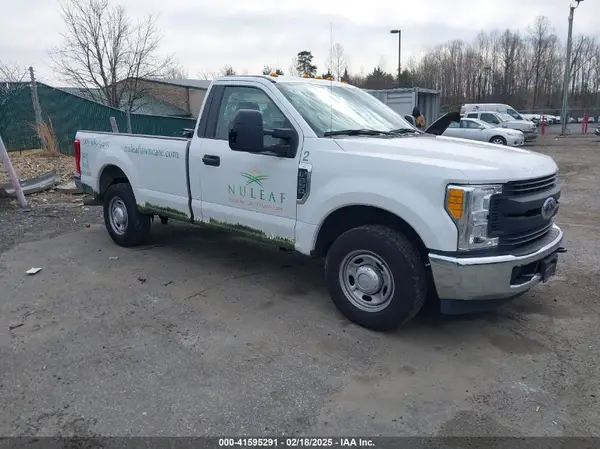 1FTBF2A63HEB74617 2017 FORD F250 - Image 1