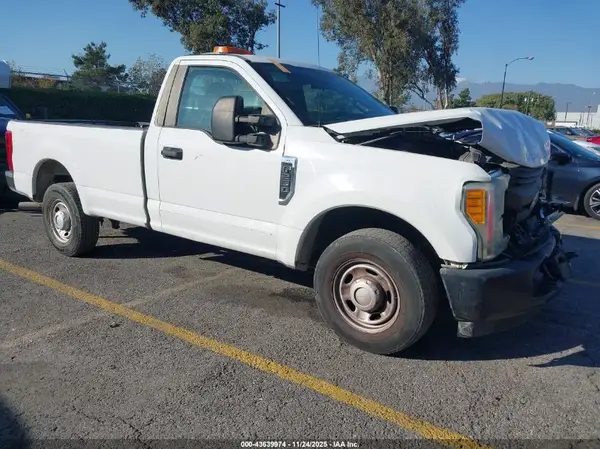 1FTBF2A63HEC15991 2017 FORD F250 - Image 1