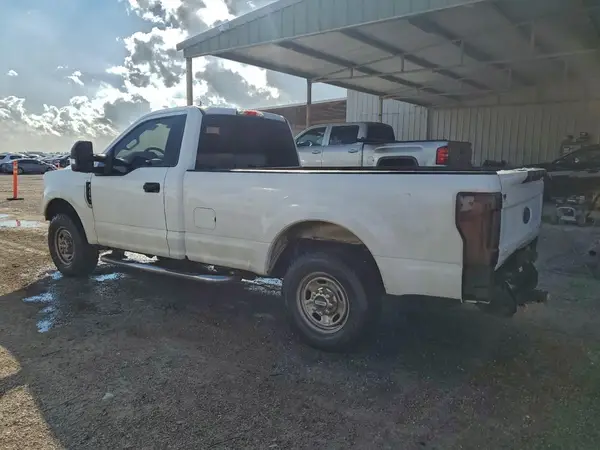 1FTBF2A64HEF00229 2017 FORD F250 - Image 2