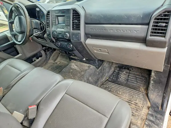 1FTBF2A65JEB71532 2018 FORD F250 - Image 8