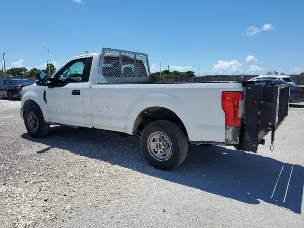 1FTBF2A65KEE24138 2019 FORD F250 - Image 2