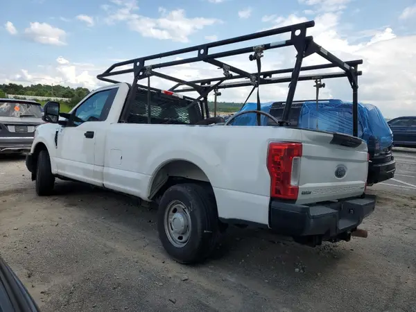 1FTBF2A65KEE27136 2019 FORD F250 - Image 2