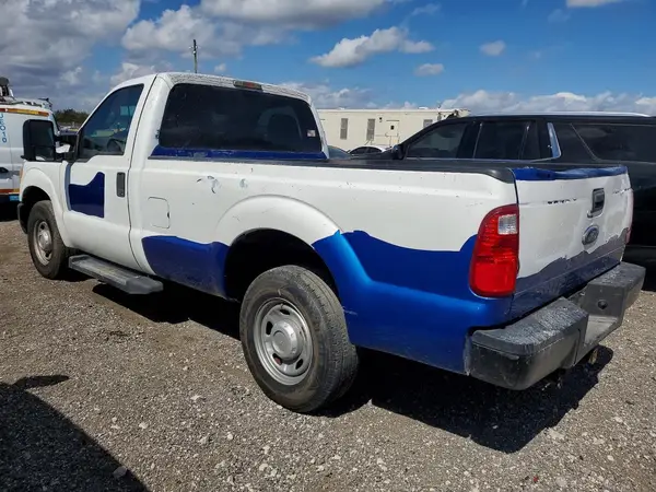 1FTBF2A66GEB35695 2016 FORD F250 - Image 2