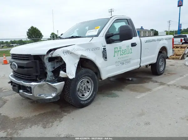 1FTBF2A66HEF13905 2017 FORD F250 - Image 2