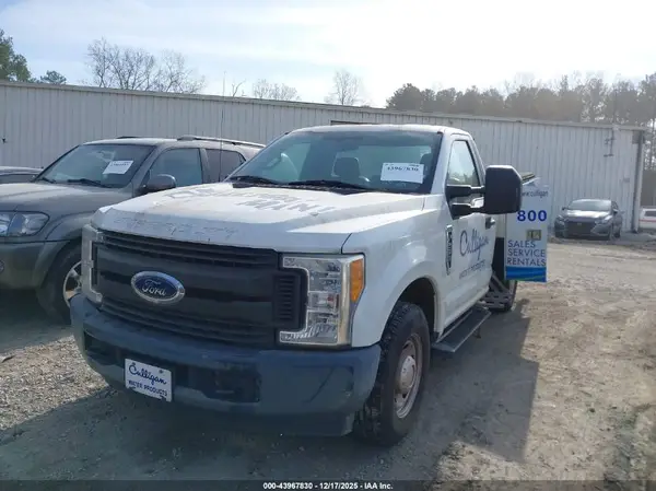 1FTBF2A67HEE65248 2017 FORD F250 - Image 2