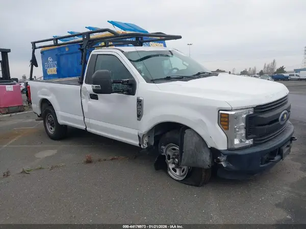 1FTBF2A67JEC68683 2018 FORD F250 - Image 1