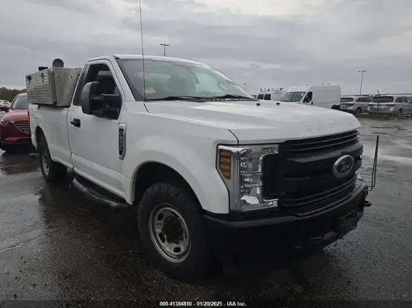 1FTBF2A67KEG48981 2019 FORD F250 - Image 1