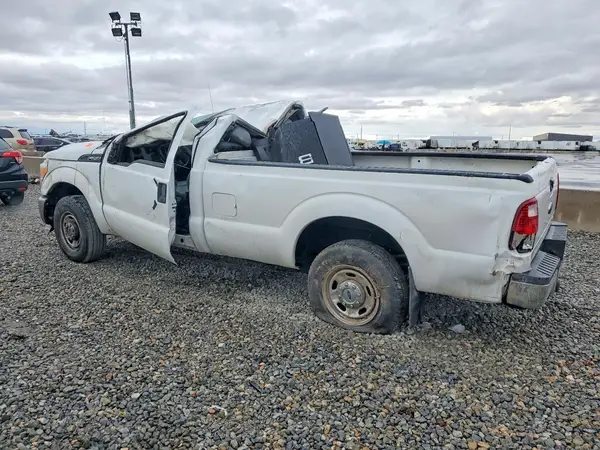 1FTBF2A68GEC74422 2016 FORD F250 - Image 2