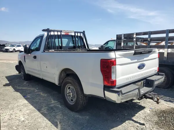 1FTBF2A68HED58340 2017 FORD F250 - Image 2