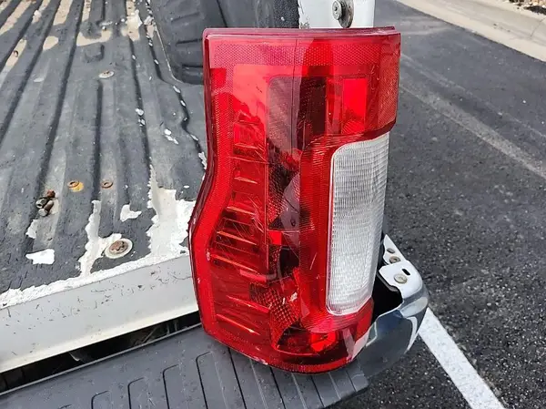 1FTBF2A68HEE82088 2017 FORD F250 - Image 1