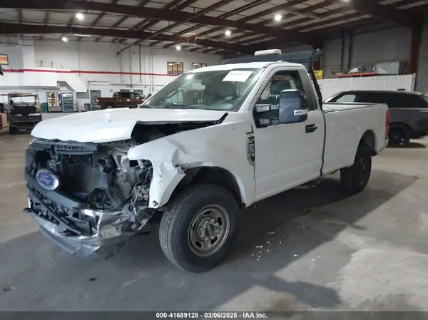 1FTBF2A6XLED17362 2020 FORD F250 - Image 2