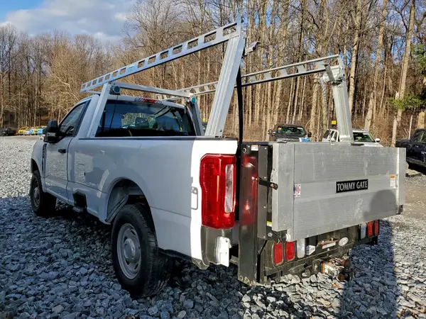 1FTBF2AA0PED39154 2023 FORD F250 - Image 2