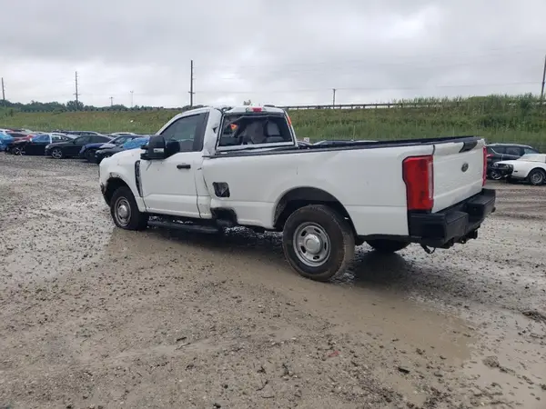 1FTBF2AA6PED44455 2023 FORD F250 - Image 2