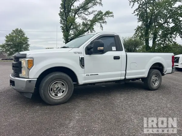 1FTBF2AT4HEB46699 2017 FORD F250 - Image 1