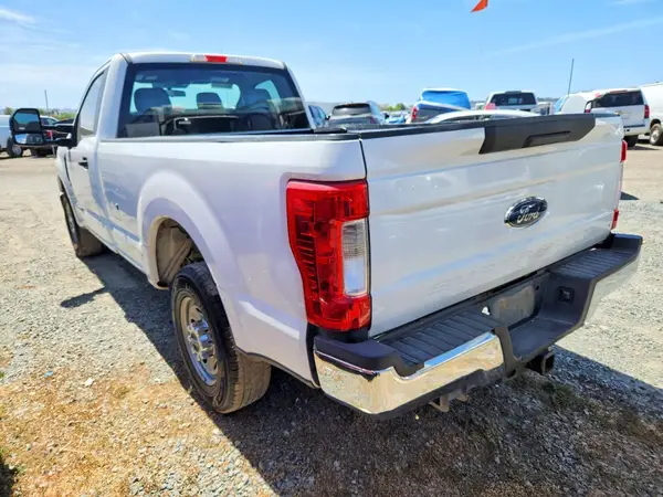 1FTBF2AT8HEF16309 2017 FORD F250 - Image 2