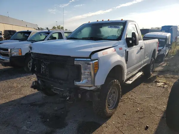 1FTBF2B60HEB57207 2017 FORD F250 - Image 1