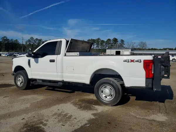 1FTBF2B60KEG51591 2019 FORD F250 - Image 2