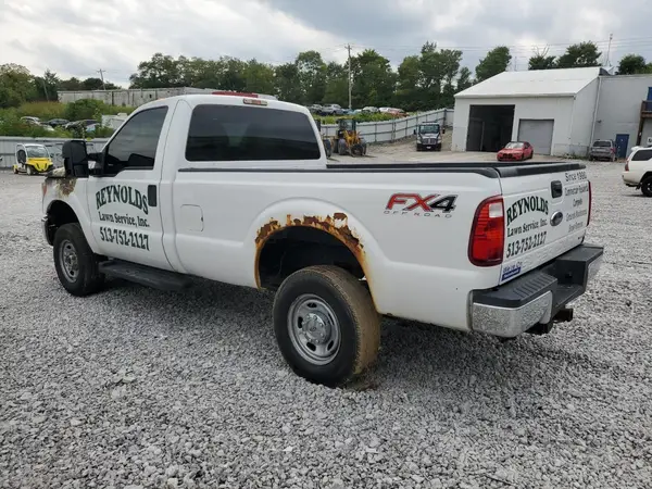 1FTBF2B61GEB74113 2016 FORD F250 - Image 2