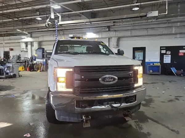 1FTBF2B61HEB62559 2017 FORD F250 - Image 1