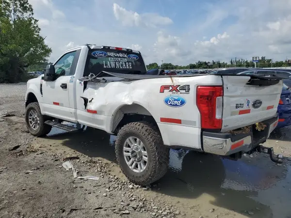 1FTBF2B61KEE53375 2019 FORD F250 - Image 2