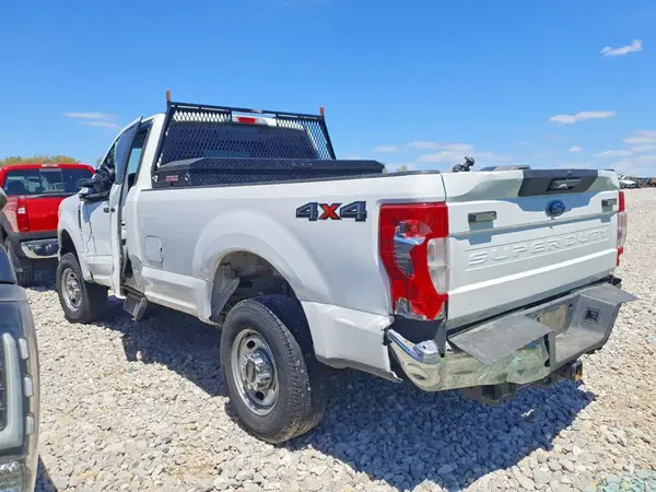 1FTBF2B62NED42824 2022 FORD F250 - Image 2