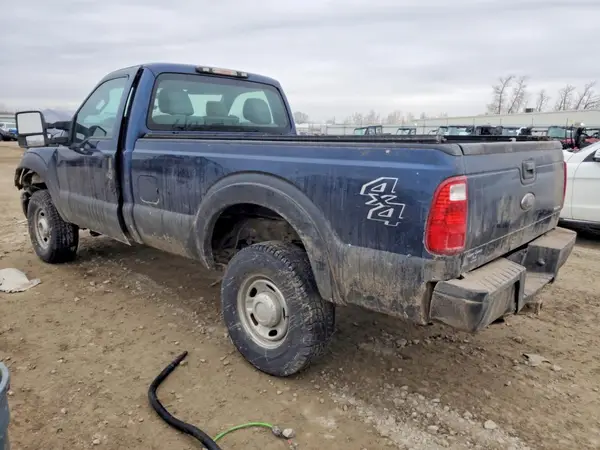 1FTBF2B63GEB87235 2016 FORD F250 - Image 2