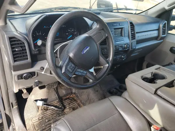 1FTBF2B63HEE77699 2017 FORD F250 - Image 8