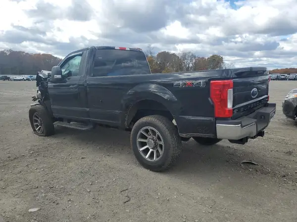 1FTBF2B63HEF50733 2017 FORD F250 - Image 2