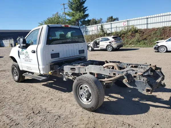 1FTBF2B63JEB35000 2018 FORD F250 - Image 2