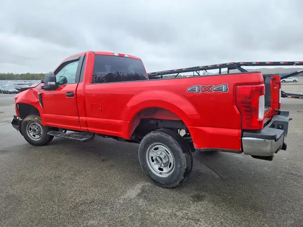 1FTBF2B63KEG24515 2019 FORD F250 - Image 2