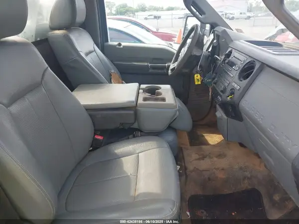 1FTBF2B64GEA96409 2016 FORD F250 - Image 1