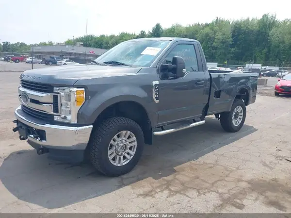 1FTBF2B64HEE40421 2017 FORD F250 - Image 2