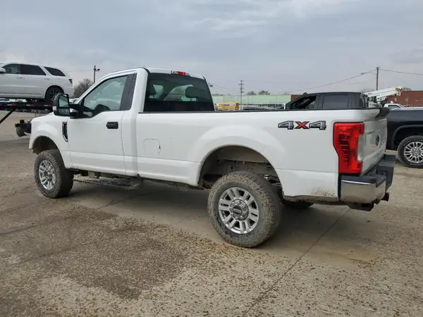 1FTBF2B64KEE19737 2019 FORD F250 - Image 2