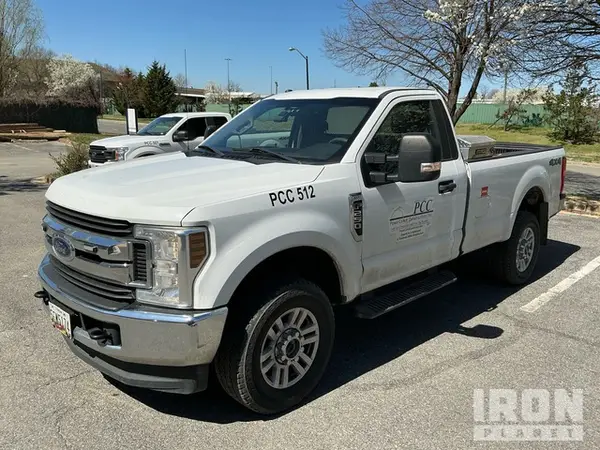 1FTBF2B65KEE46428 2019 FORD F250 - Image 1