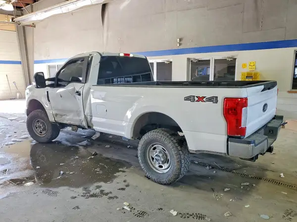 1FTBF2B65KEE81096 2019 FORD F250 - Image 2