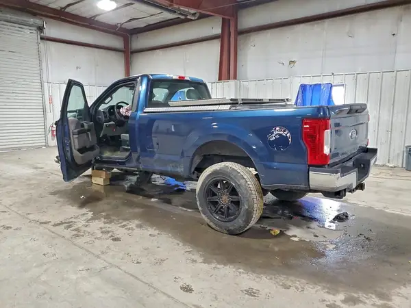 1FTBF2B66HED03058 2017 FORD F250 - Image 2