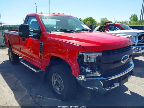 1FTBF2B66HED16070 2017 FORD F250 - Image 1