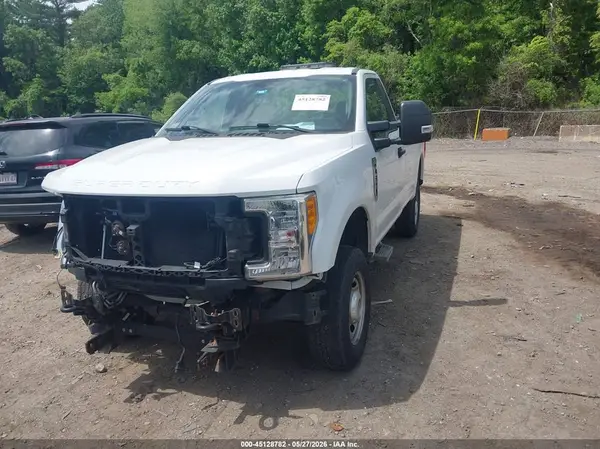 1FTBF2B66HEE98935 2017 FORD F250 - Image 2